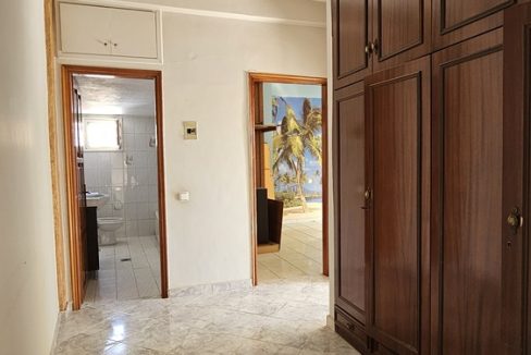 Πωλείται οροφοδιαμέρισμα