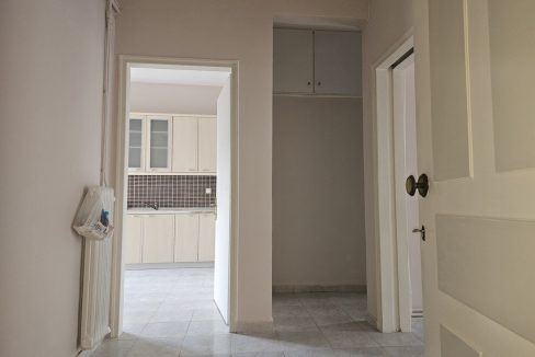 Ενοικιάζεται διαμέρισμα γκαρσονιέρα γραφείο