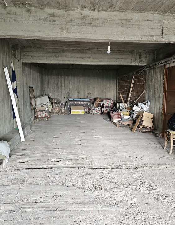 πωλείται υπόγειο ισόγειο διαμέρισμα  εδεσσα αποθηκη