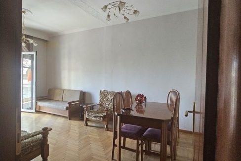 ΕΝΟΙΚΙΑΖΕΤΑΙ ΕΠΙΠΛΩΜΕΝΟ ΔΙΑΜΕΡΙΣΜΑ 55 τ.μ. – ΕΔΕΣΣΑ